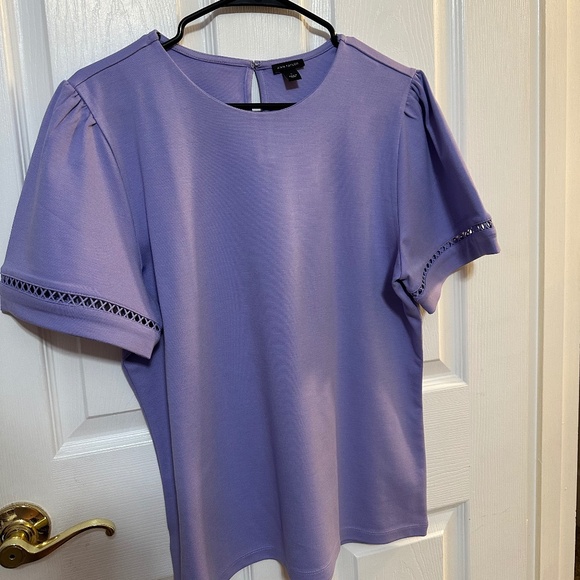 Ann Taylor Large Short Sleeve Lavender Blouse With Sleeve Detailing - Picture 1 of 4